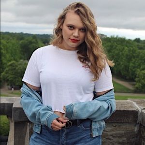 Meet your Posher, Jasmine